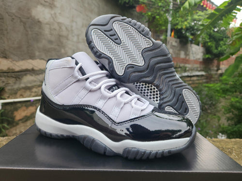 Air Jordan 11 Grey & Black