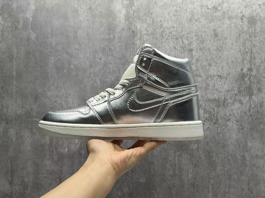 Air Jordan 1 Metallic Silver